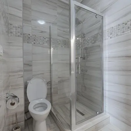 Starapart Rubin Mamaia Nord Appartement *